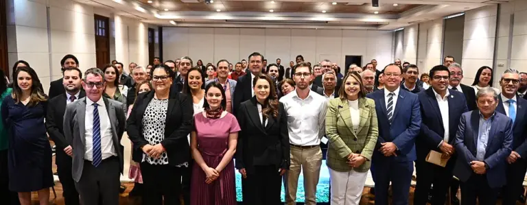 Tere Jiménez encabeza alianza estratégica por el cambio climático en Aguascalientes