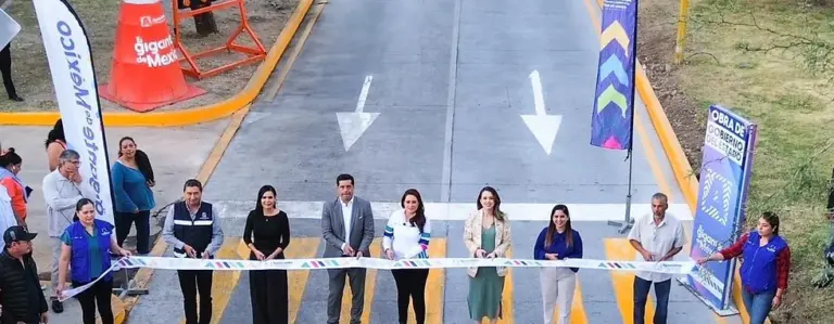Tere Jiménez entrega trabajos de rehabilitación con concreto hidráulico en avenida poliducto: la obra beneficiará a 200 mil personas
