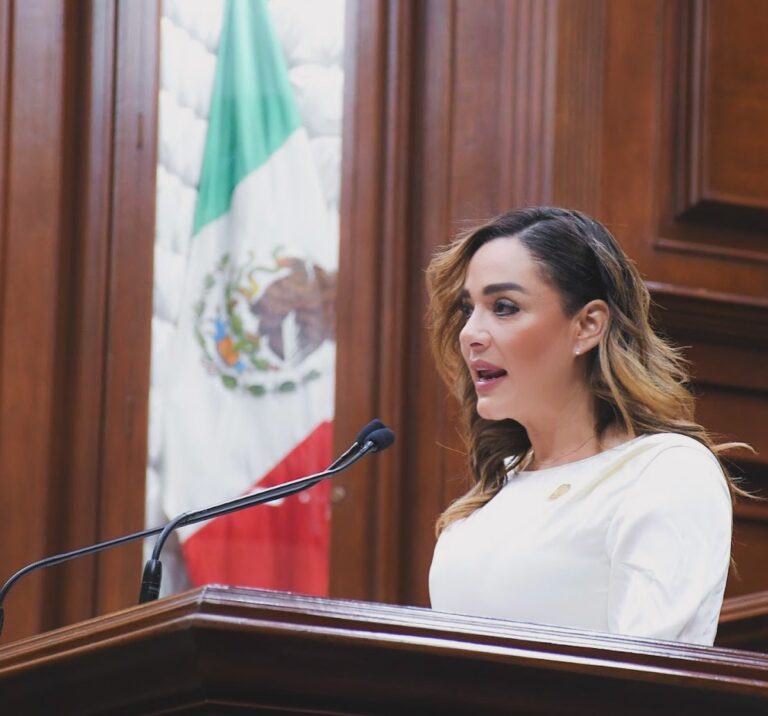 Seguirá siendo prioridad la cercanía con la gente: Arlette Muñoz