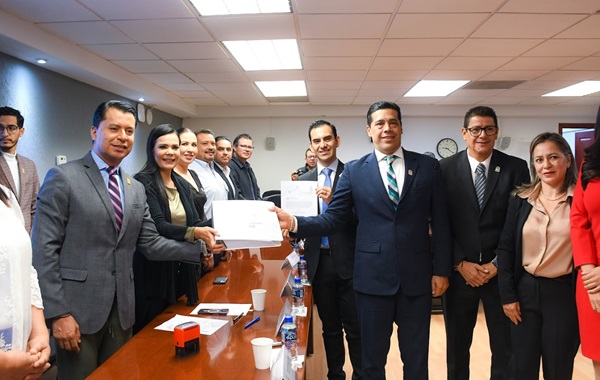 Municipios de Aguascalientes, Calvillo y Pabellón presentan propuestas fiscales para el 2025