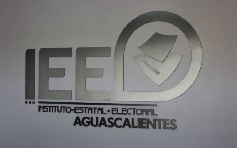 Renueva IEE integración de comisiones de trabajo