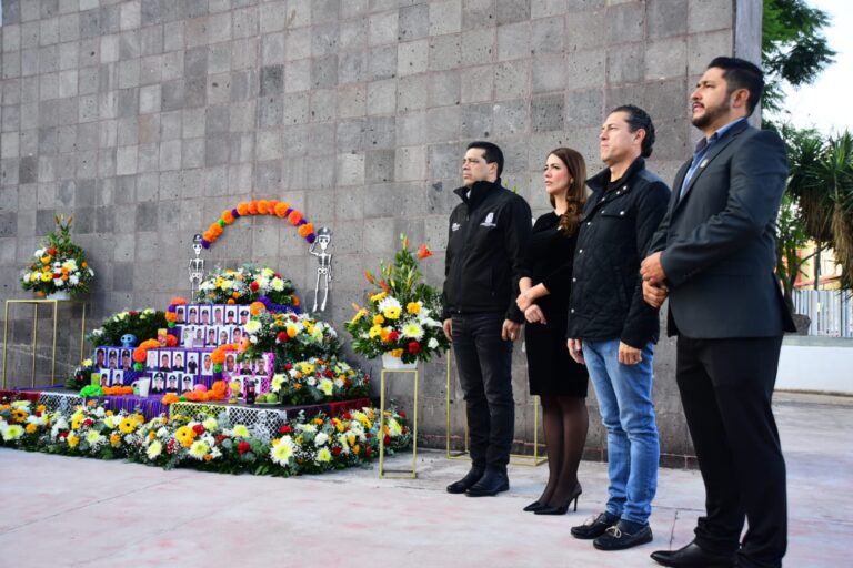 Municipio de Aguascalientes rinde homenaje a policías que perdieron la vida en el cumplimiento del deber