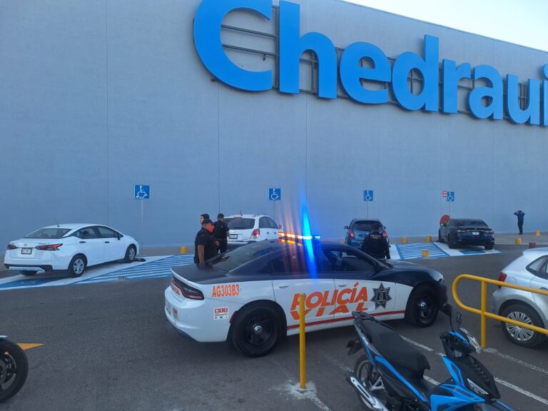 SSPM vigilará que automovilistas respeten lugares reservados en centros comerciales