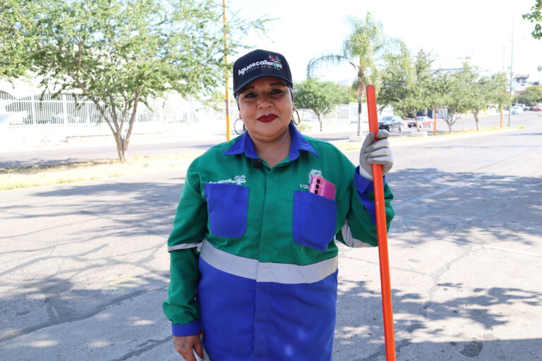 Juana Flores, una historia de compromiso en el servicio de limpieza pública