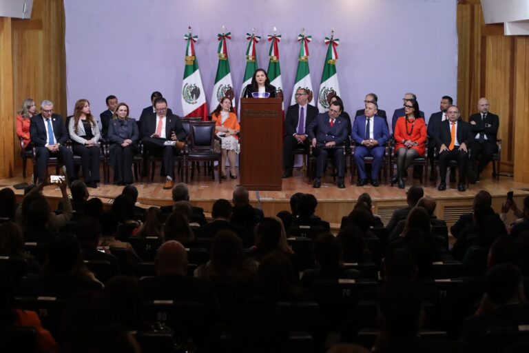 Nadie puede acusar al TEPJF de haberse alejado de la Constitución