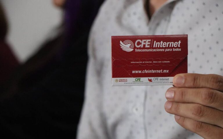 Inicia entrega de tarjetas sim con internet gratuito en los municipios de Aguascalientes