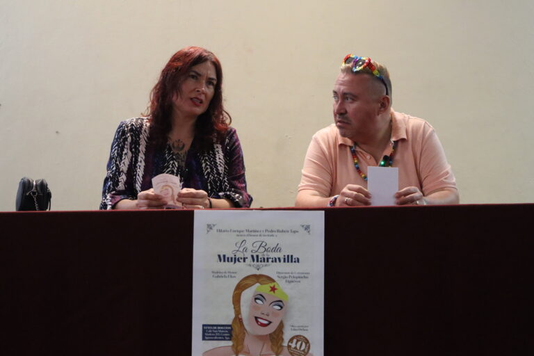 Una obra que invita a la reflexión: “La Boda de la Mujer Maravilla” llega al Teatro Antonio Leal y Romero