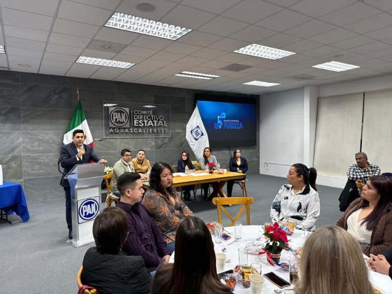 Aprueba Consejo Estatal del PAN a los 30 integrantes de la Comisión Permanente del partido