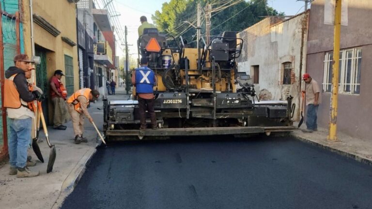 Avanza obras públicas municipales en la rehabilitación de la calle Jesús Bernal