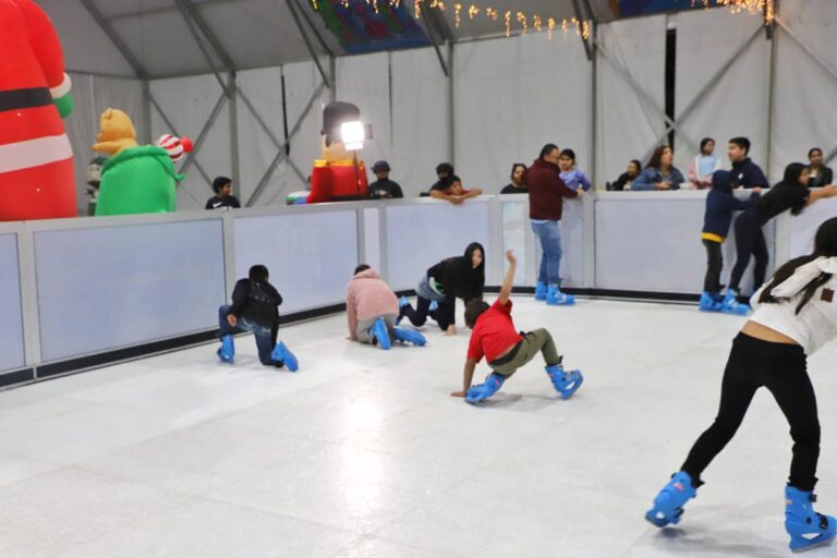 Gran apertura de la pista de patinaje sobre hielo en Jesús María