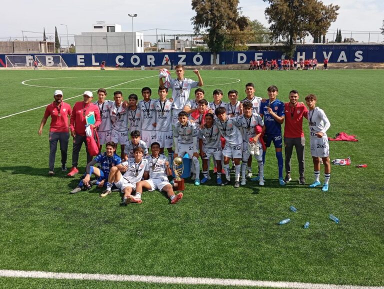 Los Rayos del Necaxa Sub 16 son campeones