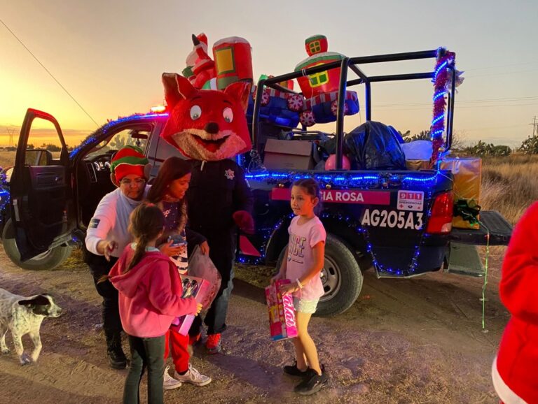 Policías continúan con actividades navideñas en municipios de asientos y el llano, Aguascalientes