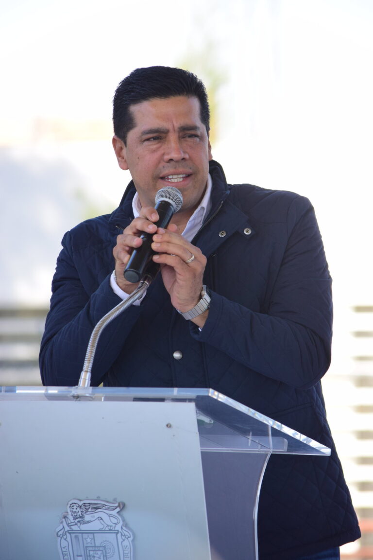 Leo Montañez anunció nuevo polideportivo y más elementos policiacos para 2025