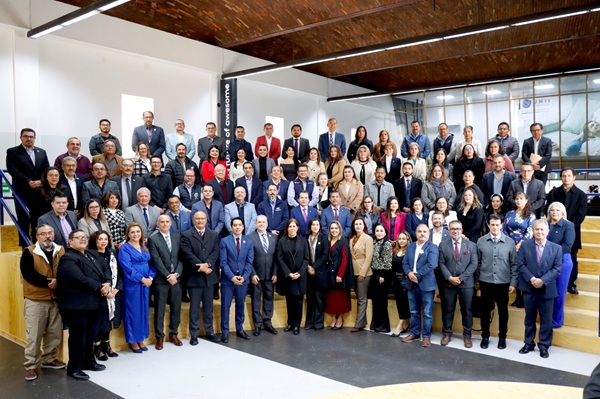 IEA instala Comisión Estatal para mejorar la educación en bachilleratos y universidades