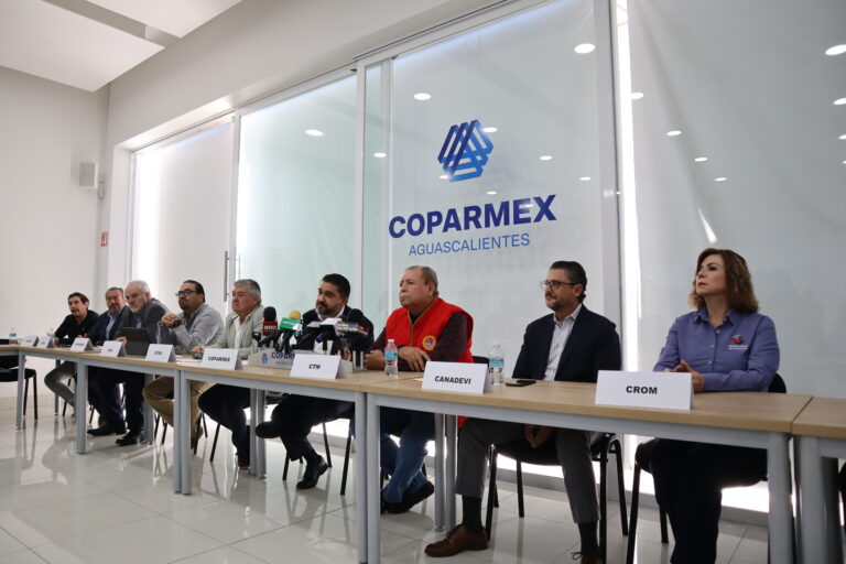 Organismos civiles y sindicales se posicionan contra la reforma del INFONAVIT