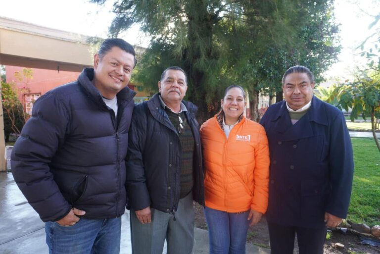 Adriana Ochoa arranca gira de trabajo “PreSNTE en tu escuela”