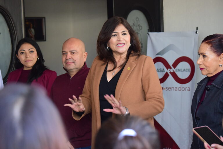 Nora Ruvalcaba defiende programas sociales y acusa a la oposición de guerra sucia