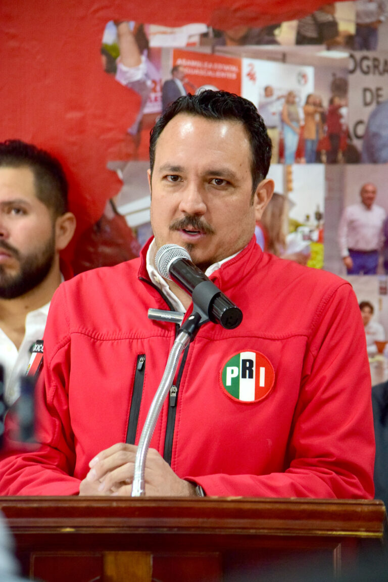 Con el PRI se estaba mejor, asegura dirigente tricolor