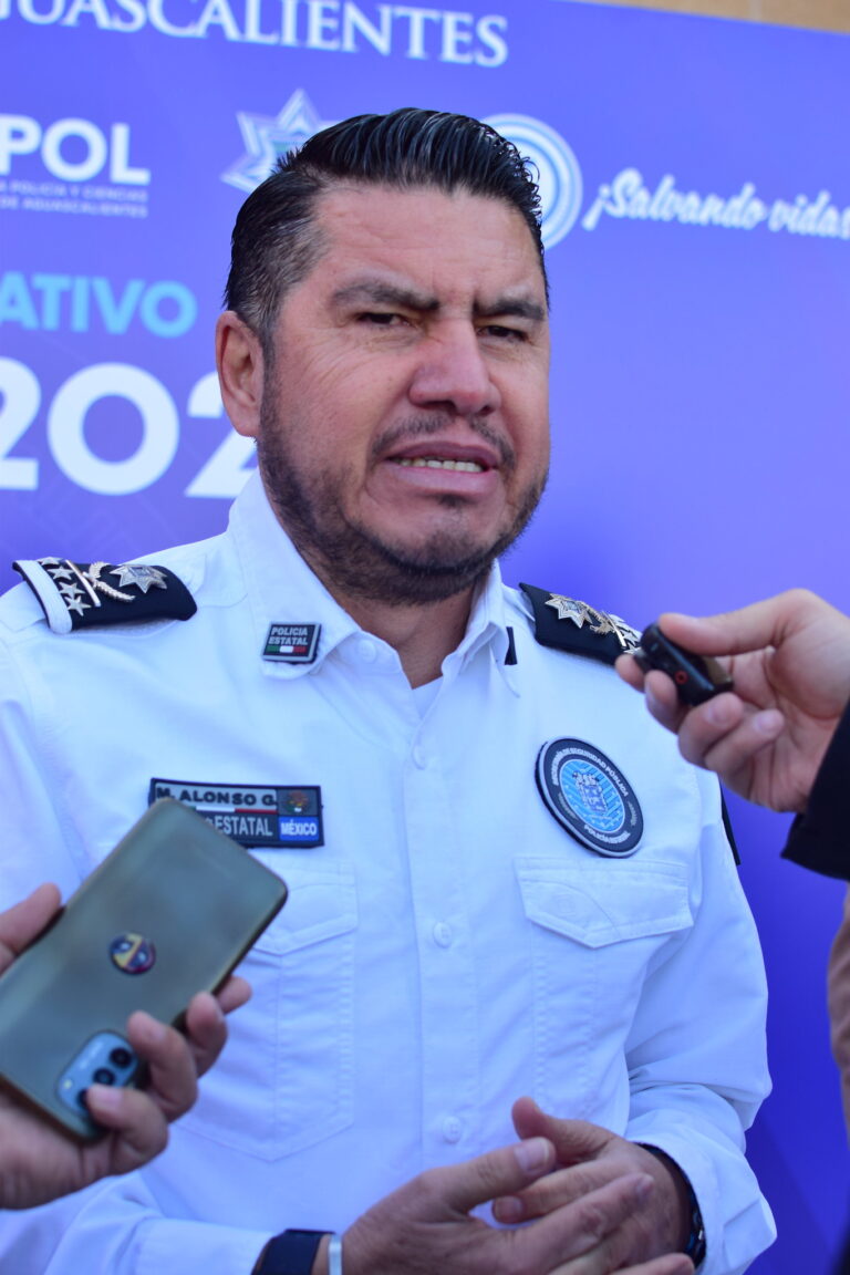Es responsabilidad de los alcaldes evitar que se presenten artistas de narcocorridos