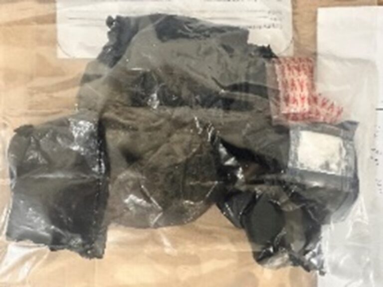 Vinculación a proceso contra dos personas por portación de armas y narcomenudeo