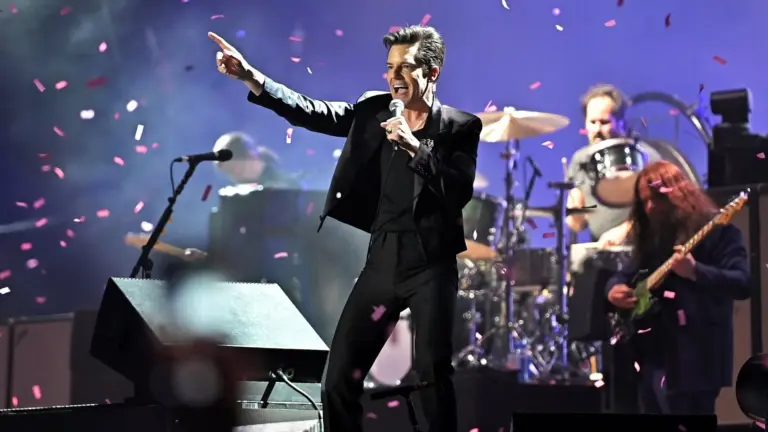 ‘Mr. Brightside’ en Aguascalientes: The Killers en el Foro de las Estrellas 2025