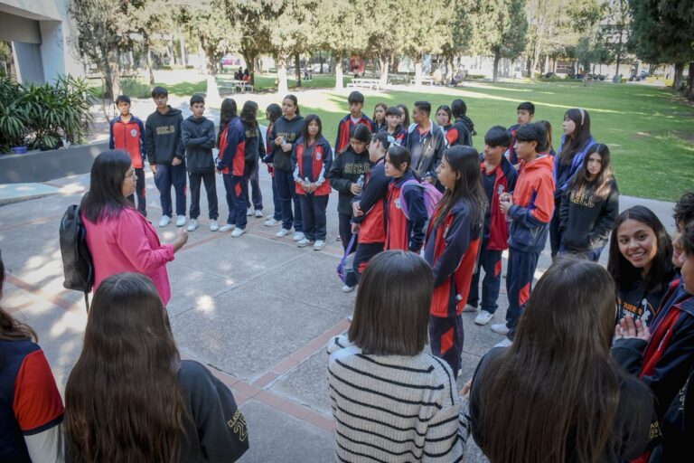 Universidad Panamericana fomenta vocaciones científicas en niñas y jóvenes