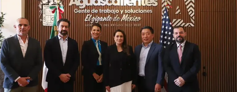 La gobernadora de Aguascalientes Tere Jiménez se reunió con directivos de SEMTECH