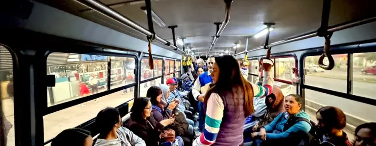 La gobernadora de Aguascalientes Tere Jiménez realiza supervisión de rutas de transporte público