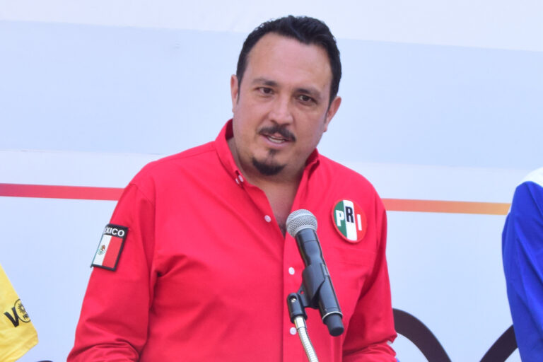 Lo peor del PRI se fue a Morena, afirma Kendor Macías