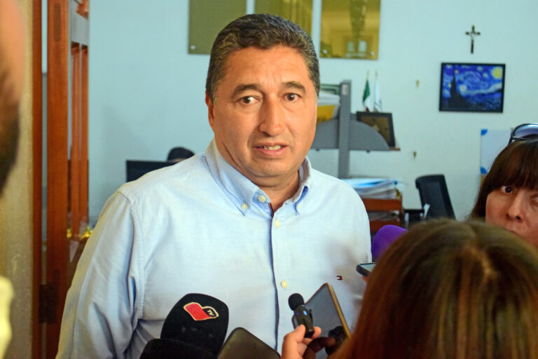 Obra pública en marcha: construcción de parques, canchas y renovación de calles