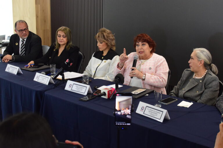 CANACINTRA analiza la capacidad del sector productivo para emplear a connacionales deportados