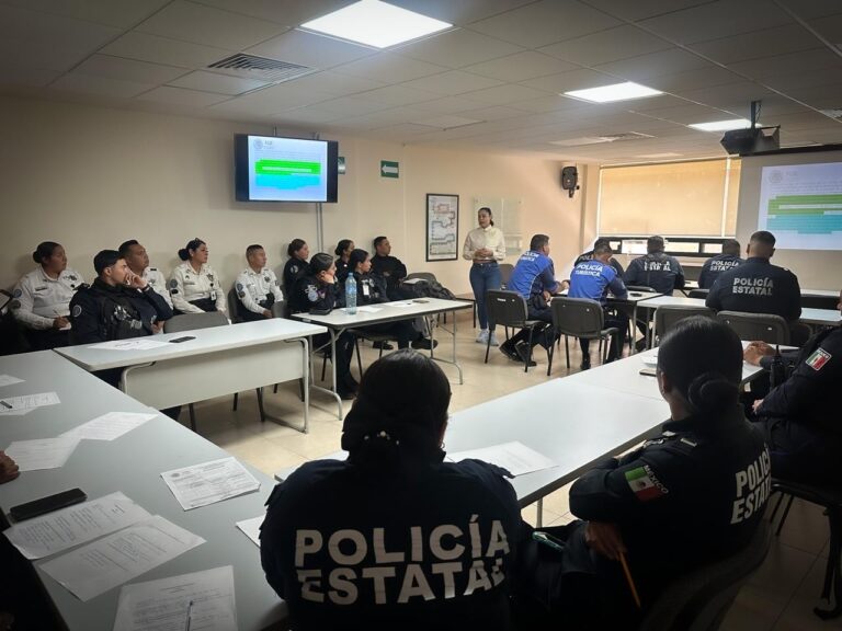 FGR capacita a elementos de la policía estatal de Aguascalientes