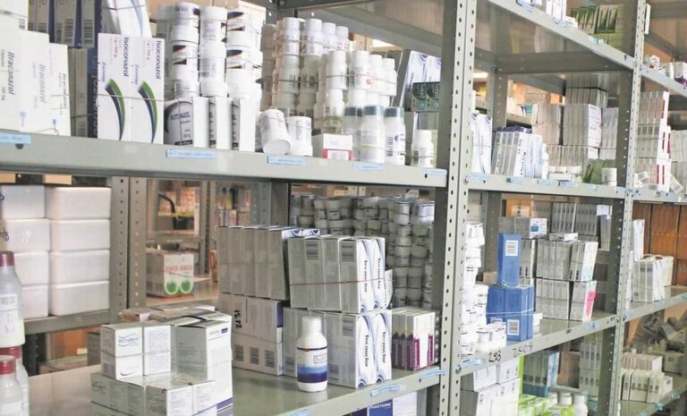 Denuncian desabasto de medicamentos retrovirales en el IMSS de Aguascalientes