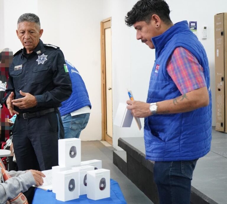 Ciudadanos de Jesús María recibieron botones de vida