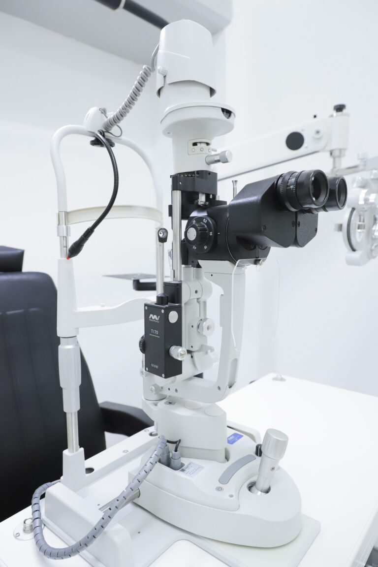 UAA a la vanguardia en el cuidado de la salud visual: Clínica de Optometría estrena equipos de última generación