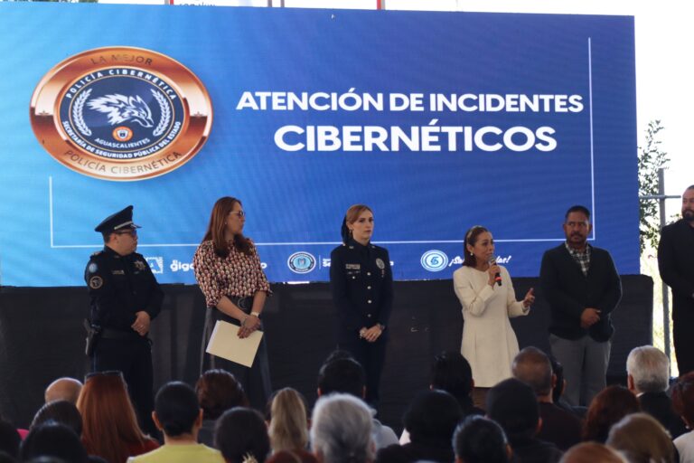 Fortalecen el programa Escuela Cibersegura que se implementa en planteles escolares