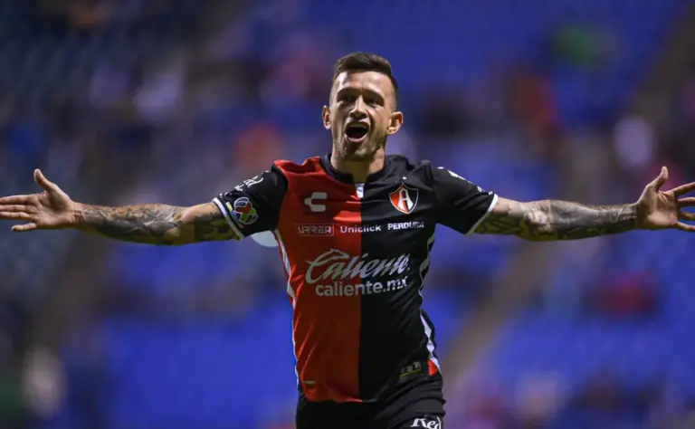 El “Huevo” Lozano: Cuando la depresión y las lesiones apagan una estrella