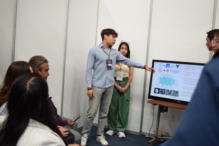 Universitarios proponen soluciones para mejorar la movilidad y el transporte público en Aguascalientes