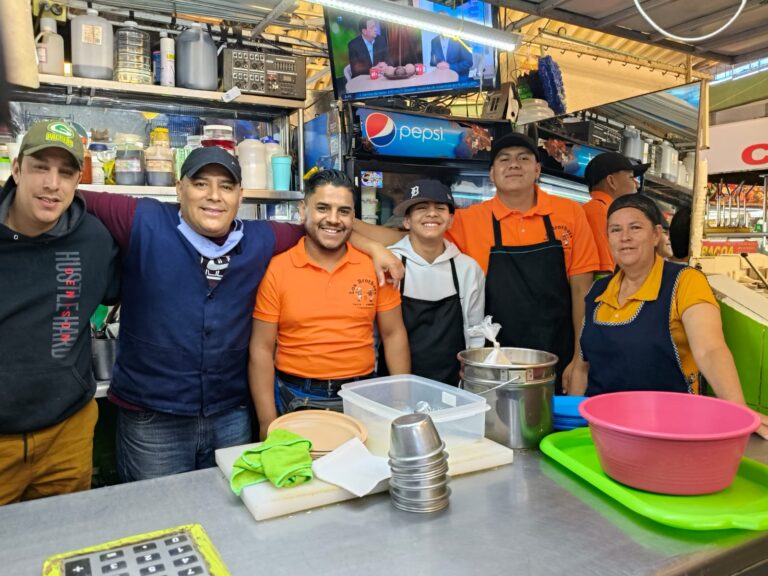 Los Brothers: tradición y sabor en el corazón del mercado Terán