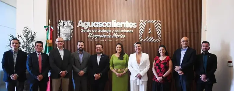 Gobiernos estatal y federal suman esfuerzos para fortalecer la industria de los semiconductores en Aguascalientes