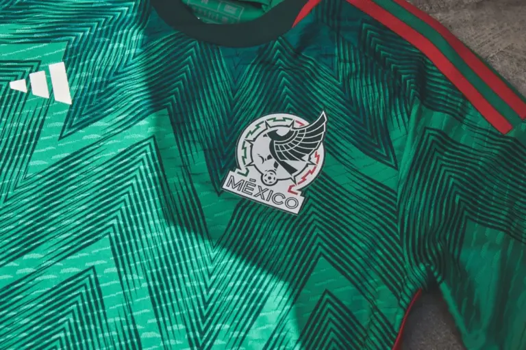 Selección Mexicana y Adidas: Una historia de playeras y pasión