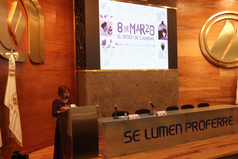 “El cuerpo, belleza e idea de lo femenino” 