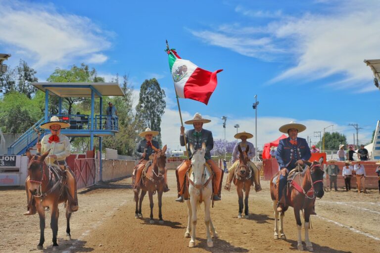Inaugura César Medina el Torneo Estatal Charro 2025