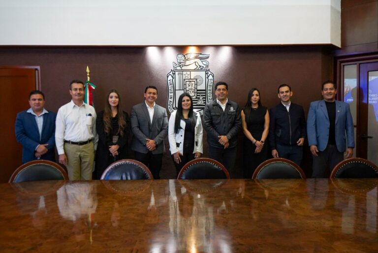 Leo Montañez refrenda apoyo al desarrollo integral de la juventud de Aguascalientes