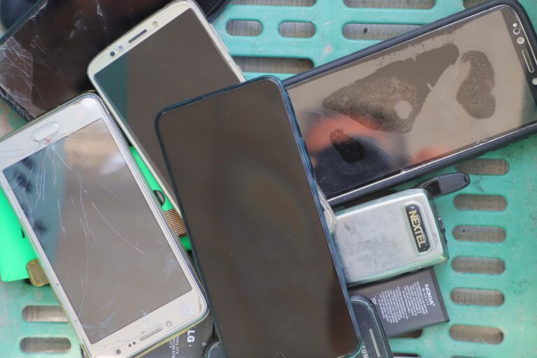 Reciclar para preservar: UAA y Technoscrap colaboran para tratar basura electrónica