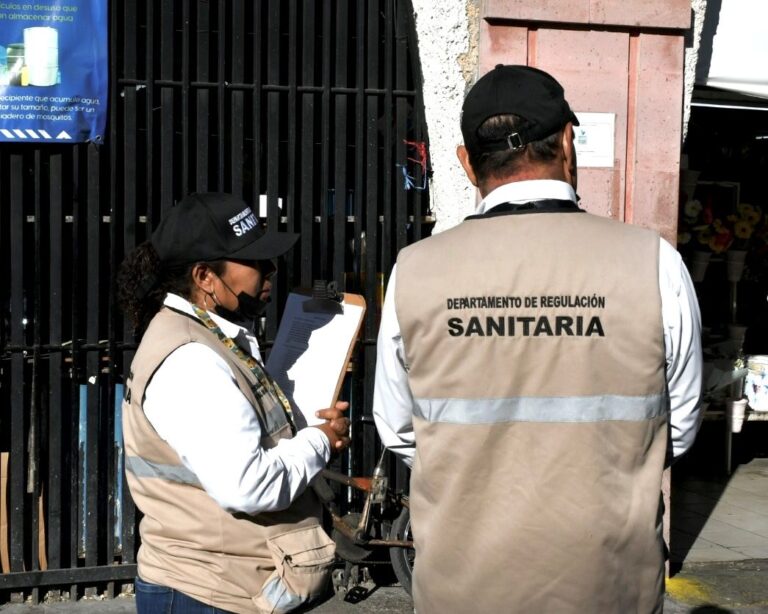 Realizan recorrido de supervisión sanitaria en el Mercado Terán