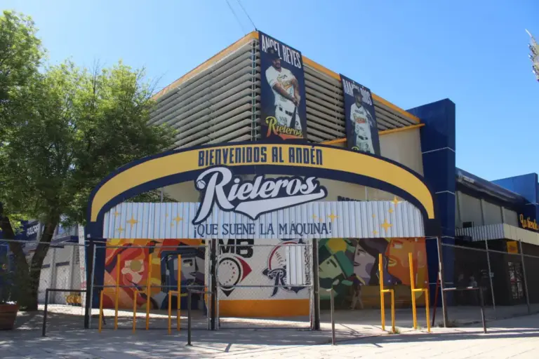 De vuelta al andén. Rieleros tiene primer entrenamiento de primavera