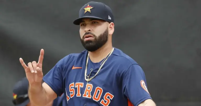 José Urquidy, otrora campeón de los Astros de Houston, es firmado por los Tigres de Detroit