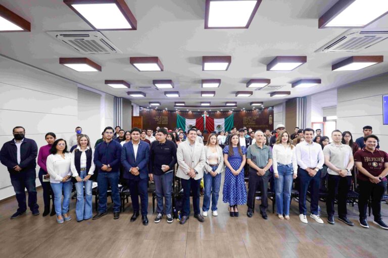 Municipio de Aguascalientes fortalece conocimientos y experiencia de estudiantes de bachilleratos y universidades