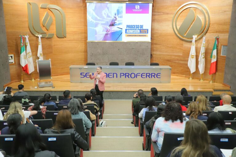 UAA recibió a orientadores educativos para compartir estrategias en elección de carrera